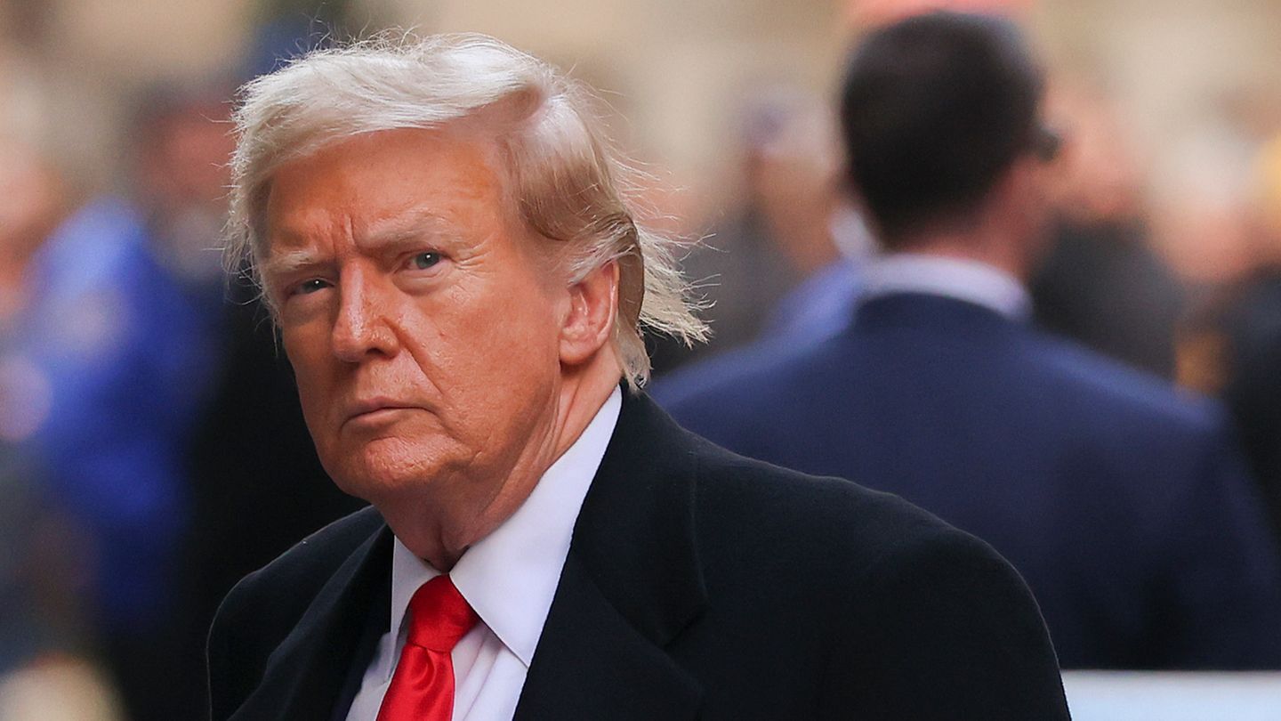 Donald Trump: Former President deposits 5 million