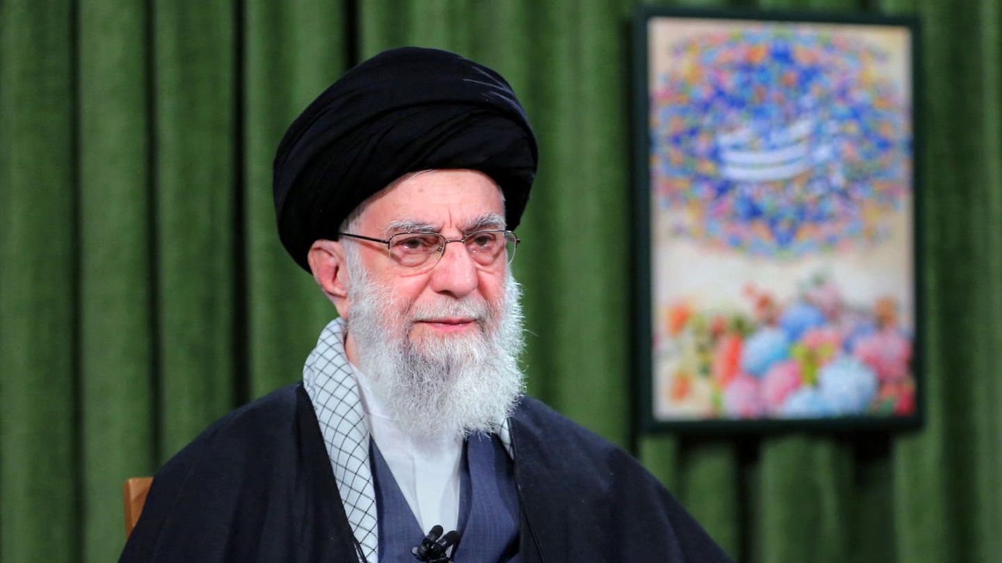 Irans Staatschef Ayatollah Ali Khamenei bedroht Israel