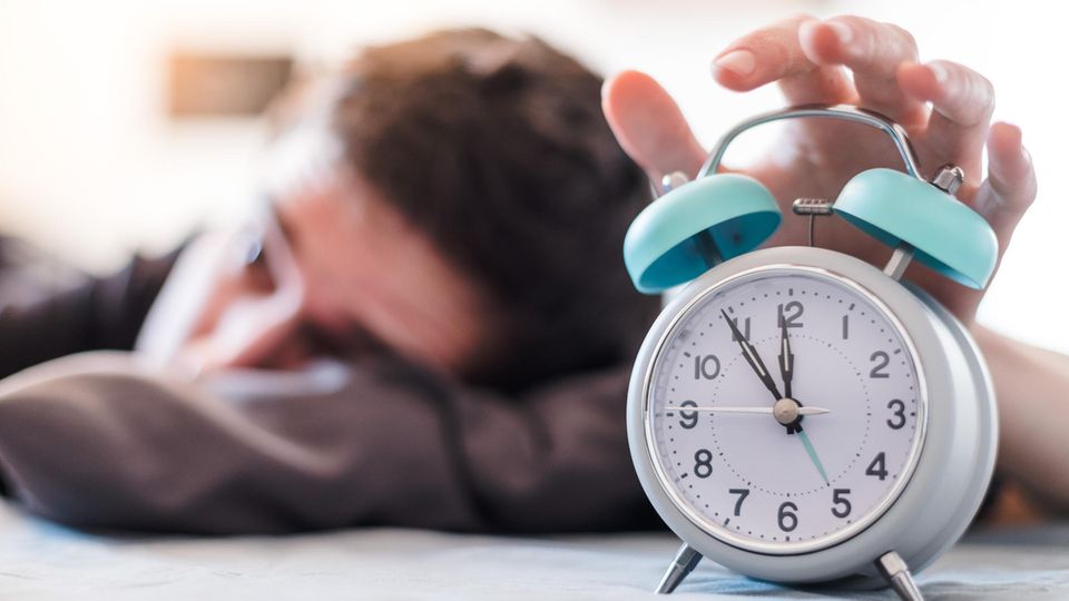 Wem nachts eine Stunde geklaut wird, der ist morgens im Verkehr oft unkonzentrierter