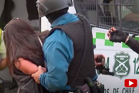 Drei Verletzte in Chile: Frau schießt mit Polizei-Waffe wild um sich