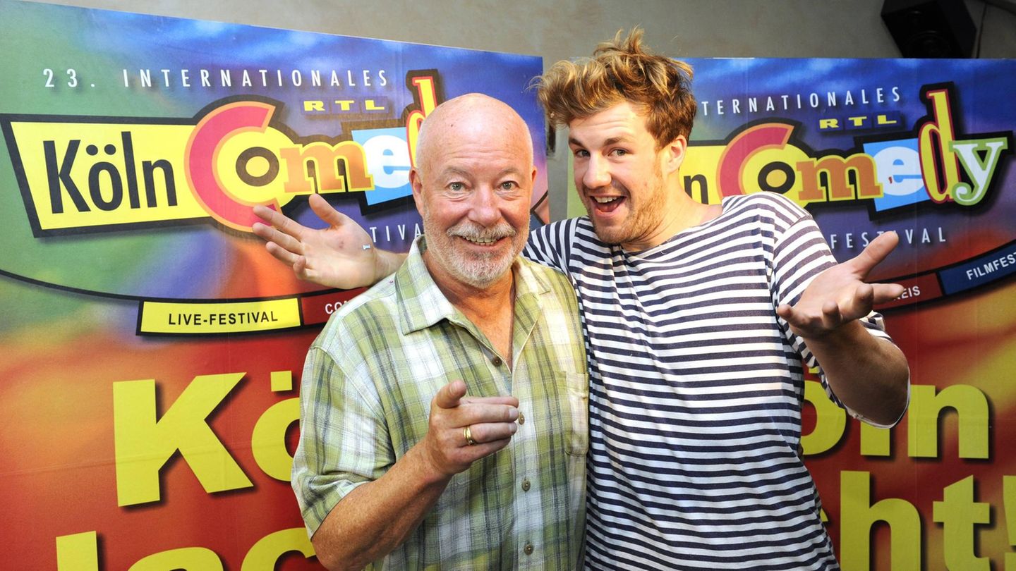 Berühmter Vater, berühmter Sohn: Luke Mockridge, 35, stammt aus einer Künstlerfamilie. Sein Vater Bill hat jahrelang den Erich Schiller in der Sendung "Lindenstraße" gespielt