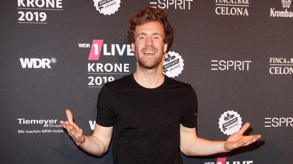 Ebenfalls im Jahr 2019 erhebt Mockridges Ex-Freundin Ines Anioli Vorwürfe gegen den Komiker: Er habe sie innerhalb der Beziehung vergewaltigt. Das von der Staatsanwaltschaft eingeleitete Ermittlungsverfahren wurde eingestellt. In den sozialen Medien entwickelte sich ein Shitstorm gegen Mockridge. 2021 zog sich der Comedian aus der Öffentlichkeit zurück