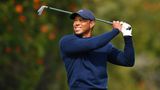 10. Tiger Woods: 1,3 Milliarden US-Dollar  Die Golf-Legende hat im Laufe der Karriere mehr als 100 Millionen Dollar an Preisgeldern eingespielt, der Großteil des Vermögens stammt jedoch aus lukrativen Werbe- und Sponsoring-Deals. Allein die Partnerschaft mit Nike, die nach 27 Jahren kürzlich endete, brachte Tiger Woods mehrere Hundert Millionen Dollar ein.   