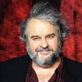 7. Peter Jackson: 1,5 Milliarden US-Dollar  Der Regisseur der "Herr der Ringe"- und "Hobbit"-Blockbuster ist nicht nur mehrfach Oscar-prämiert. Dank seiner Visual-Effects-Firma Weta Digital, die er 2021 in Teilen an eine Spielefirma verkaufte, ist der Neuseeländer auch Milliardär.
