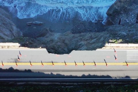 Teil von ikonischem Highway 1 stürzt ins Meer