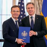 Antony Blinken (r), Außenminister der USA, und Ulf Kristersson, Ministerpräsident von Schweden