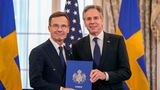 Antony Blinken (r), Außenminister der USA, und Ulf Kristersson, Ministerpräsident von Schweden