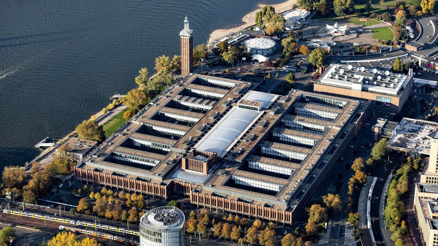 Das Sendezentrum von RTL liegt direkt am Kölner Rheinufer