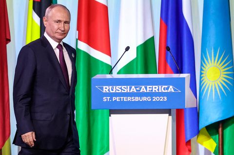 Wladimir Putin beim Afrika-Russland-Gipfel in St. Petersburg 2023