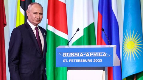 Wladimir Putin beim Afrika-Russland-Gipfel in St. Petersburg 2023