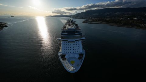 Das Kreuzfahrtschiff der Norwegian Cruise Line auf dem Meer