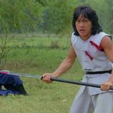 "Zwei Schlitzohren in der Knochenmühle" (auch: "Zwei Dreschflegel schlagen alles kurz und klein" oder "The Shadowman" oder "Jackie Chan – Superfighter III", engl. "The Fearless Hyena") ist ein 1979 in Hongkong gedrehter Martial-Arts-Film. Jackie Chan spielte nicht nur die Hauptrolle, sondern schrieb auch das Drehbuch und führte Regie.