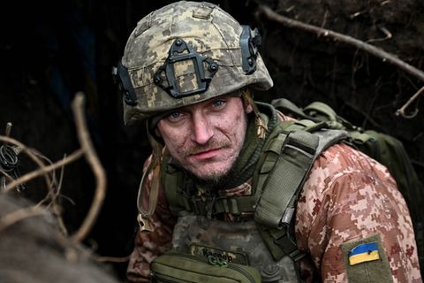 Ein Soldat der ukrainischen Streitkräfte bei Robotyne