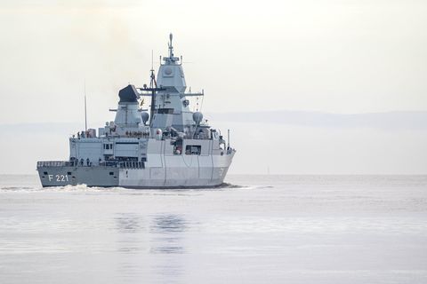 Die "Hessen" stach im Februar von Wilhelmshaven aus in See