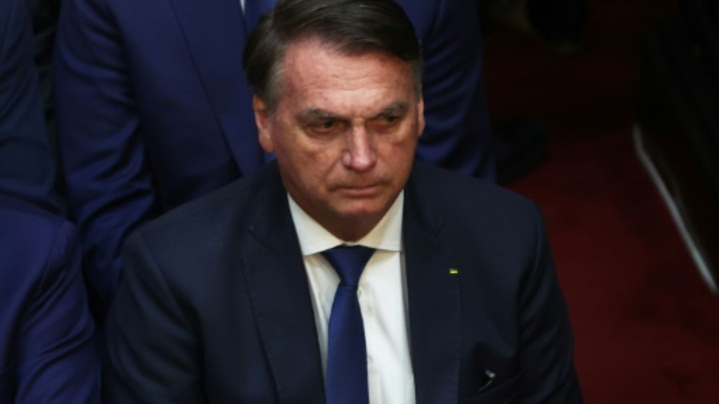 Brasiliens Ex-Präsident Bolsonaro Ruft Anhänger Für 21. April Zu ...