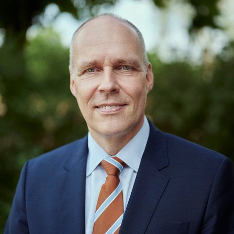 Prof. Frank Neubacher erklärt die Kriminalstatistik