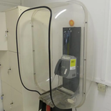 Wo bekommt man heutzutage sonst noch eine Telefonzelle her?