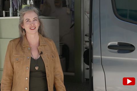 Millionärin tauscht Luxusleben gegen Vanlife – und lebt nun von 28 Euro am Tag