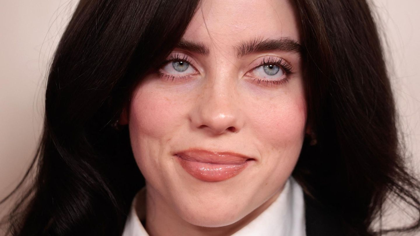Hat gut lachen: Billie Eilsh lehrt die Musikindustrie mehr Umweltbewusstsein