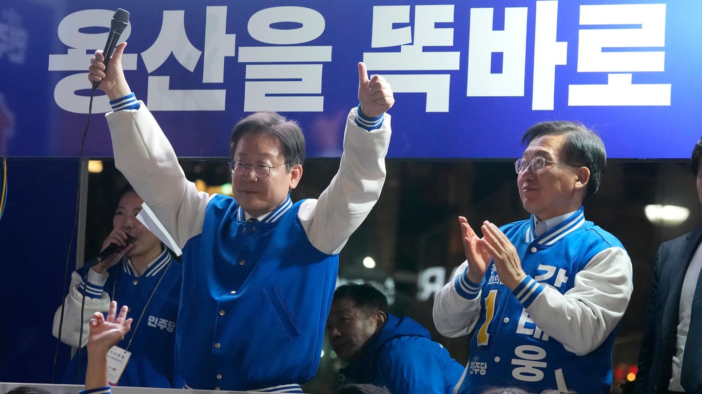 Lee Jae-myung (l), Oppositionsführer der Demokratischen Partei von Südkorea