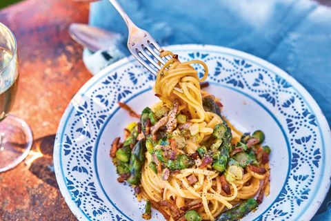 Gennaros Gemüseküche: Carbonara mit grünem Spargel