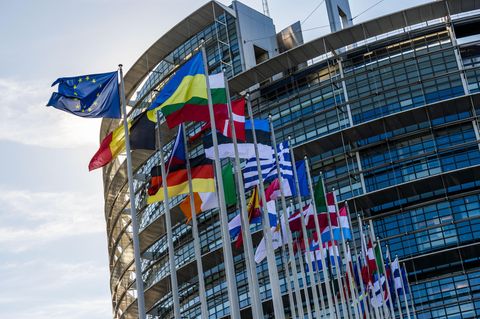 Die EU will ihre "Außengrenzen besser schützen" und Migranten ohne Aufnahmechancen schnell abschieben