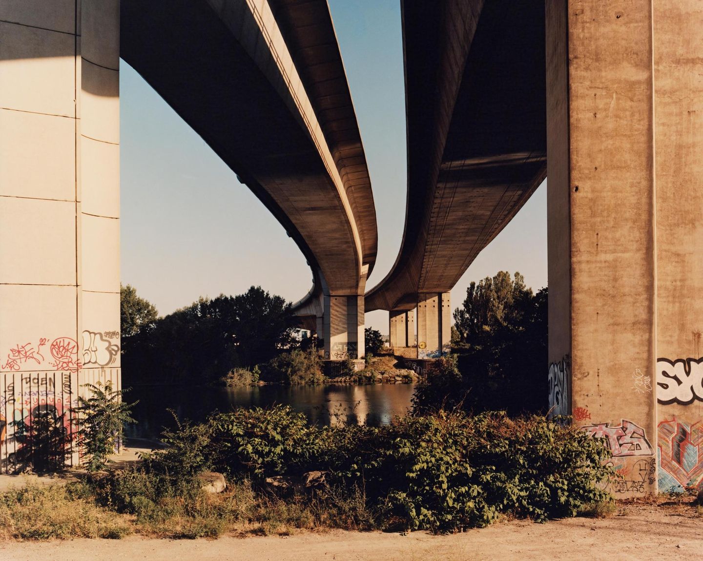 Autobahnbrücke, unter der die 14-jährige Alisha in die Seine geworfen wurde