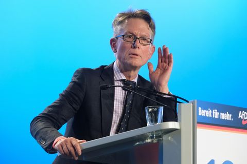 Der AfD-Politiker Gunnar Beck soll Testproben aus einem Kaufhaus entwendet haben