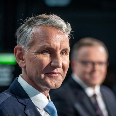 Björn Höcke (AfD, l) und Mario Voigt (CDU, r)