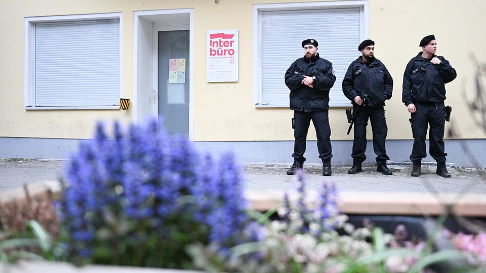 In diesem Ladenlokal soll die Pressekonferenz zum Palästina-Kongress stattfinden In diesem Ladenlokal soll die Pressekonferenz zum Palästina-Kongress stattfinden