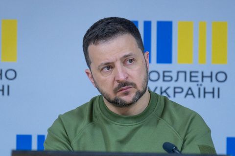 nachdenklicher Wolodymyr Selenskyj