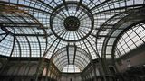 Das Glasdach des Grand Palais in Paris
