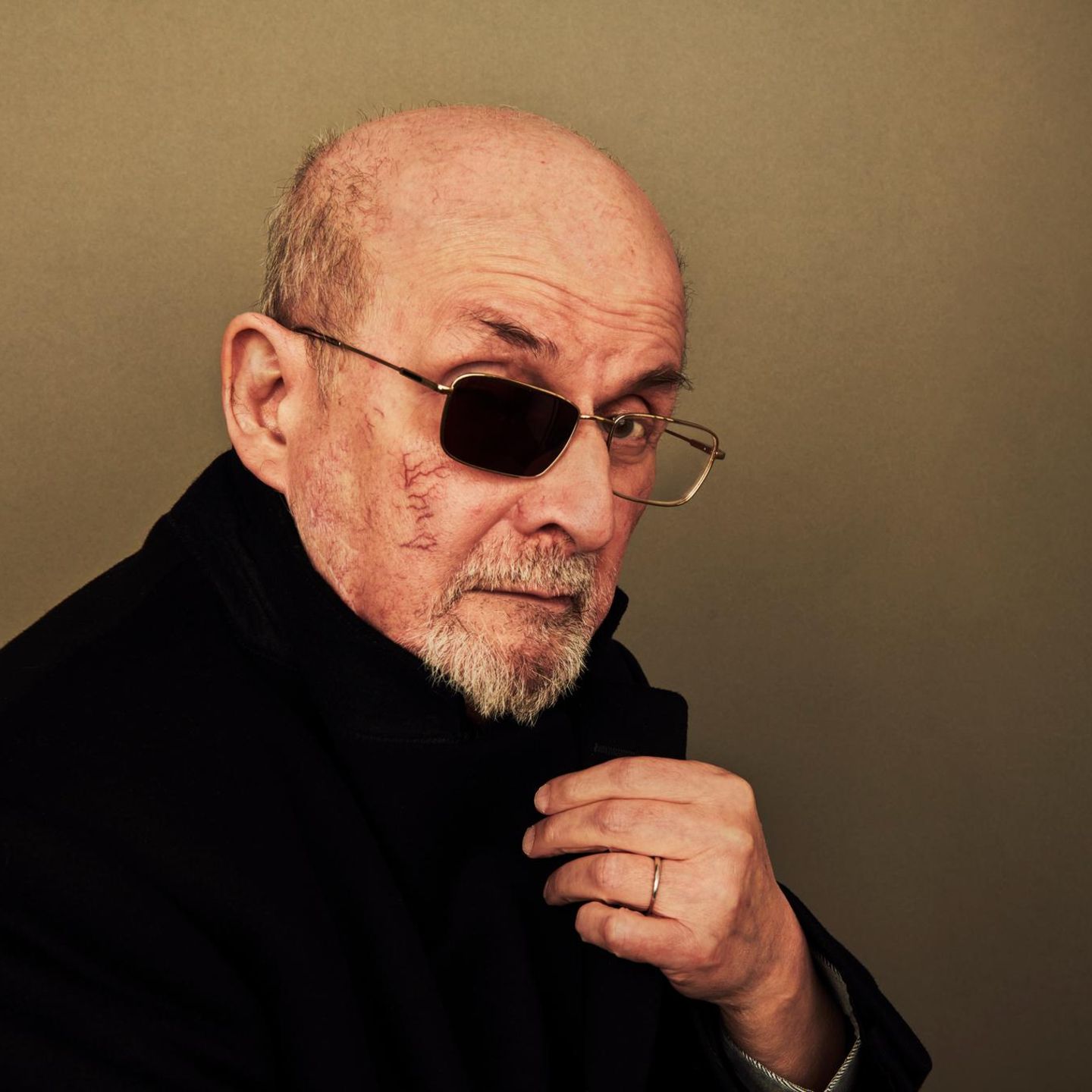 Exklusiv Salman Rushdie über sein Leben nach dem MesserAttentat