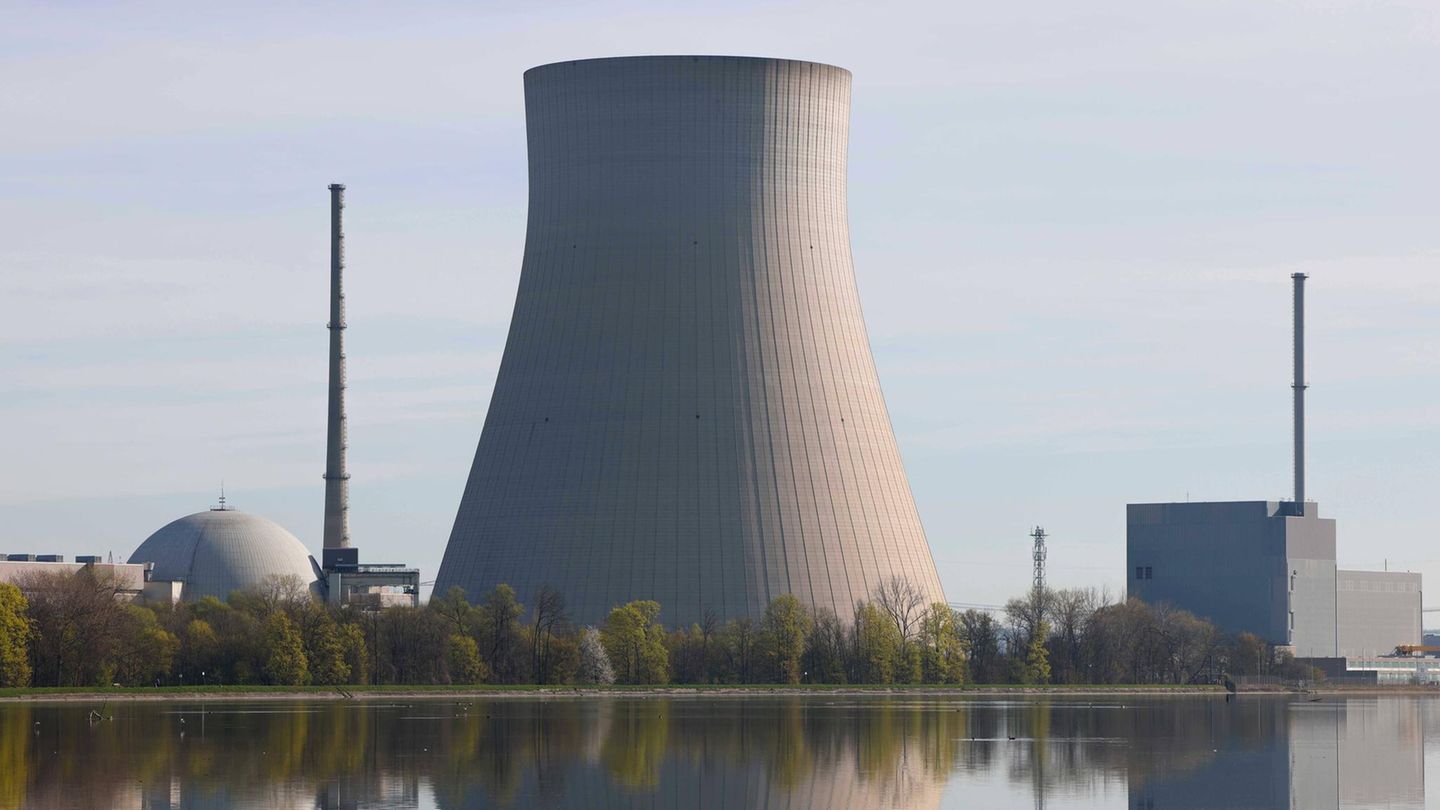 A year without nuclear power: What is the outcome of the nuclear power phase-out?