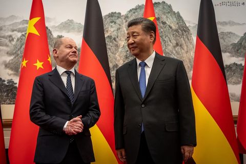 Olaf Scholz und Xi Xingping in Peking.