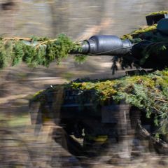 Leopard 2 bei einer Übung in Deutschland.
