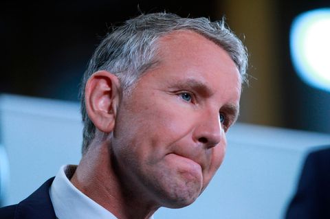 Björn Höcke presst die Lippen auf einander