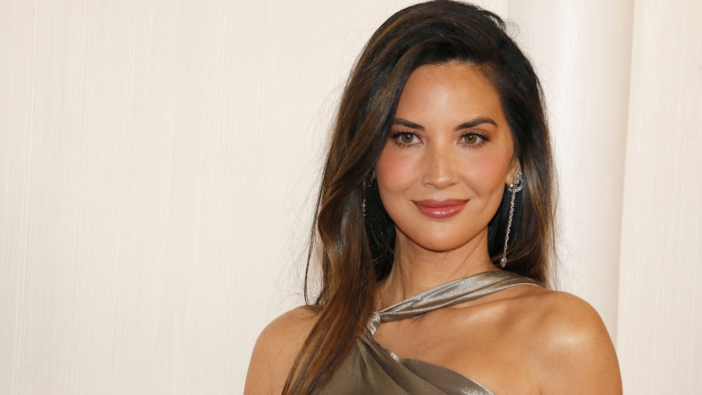 Olivia Munn has breast cancer: reaction to her mastectomy Olivia Munn has breast cancer: reaction to her mastectomy