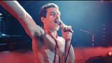 Schauspieler Rami Malek  als Musiker Freddie Mercury im Film  "Bohemian Rhapsody"