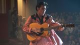 Austin Butler in einer Szene aus dem Film "Elvis."