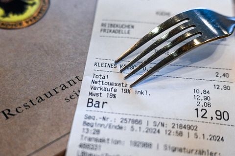 Wer im Restaurant reserviert, aber nicht kommt, muss trotzdem zahlen
