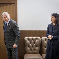 Annalena Baerbock beim Treffen mit Benjamin Netanjahu in Israel