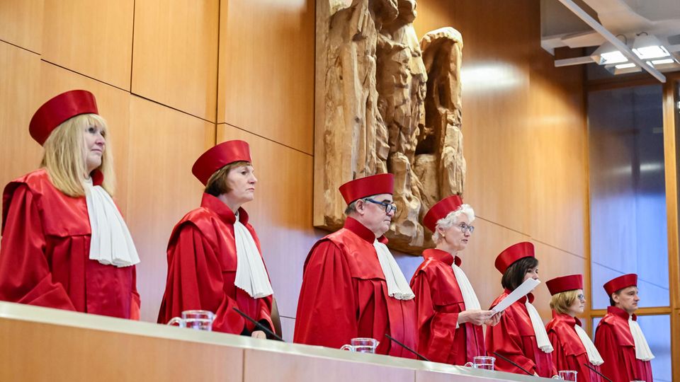 The second senate of the Federal Constitutional Court in Karlsruhe The second senate of the Federal Constitutional Court in Karlsruhe
