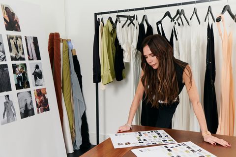 Victoria Beckham vor ihrer Mango-Mode-Kollektion