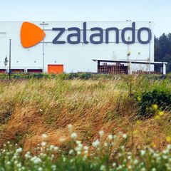 Ein Logistikzentrum des deutschen Mode- und Schuhversandhändlers Zalando