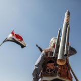 Der Jemen steht in Sachen Menschenrechte auf dem vorletzten Platz. "Amnesty International" zählt das Land in der langen Liste der Staaten auf, in denen sich Streitkräfte und bewaffnete Gruppen über das humanitäre Völkerrecht hinwegsetzten. "Die Zivilbevölkerung trug die Hauptlast unterschiedsloser und sonstiger rechtswidriger Angriffe, von denen einige Kriegsverbrechen darstellten."