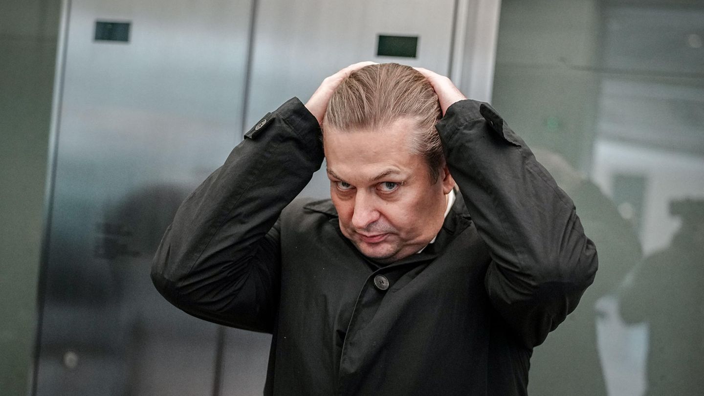 AfD-Politiker Maximilian Krah hat widersprüchliche Aussagen über Zahlungen aus China gemacht