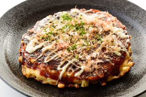 Okonomiyaki, Pfannkuchen im japanischen Stil