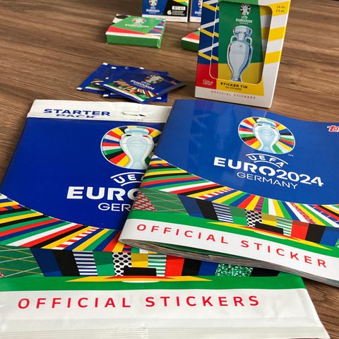 Stickeralbum für die Fußball-EM 2024