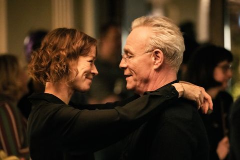 Szene aus dem Tatort: Max Ballauf (Klaus J. Behrendt) mit Nicola Koch (Jenny Schily)